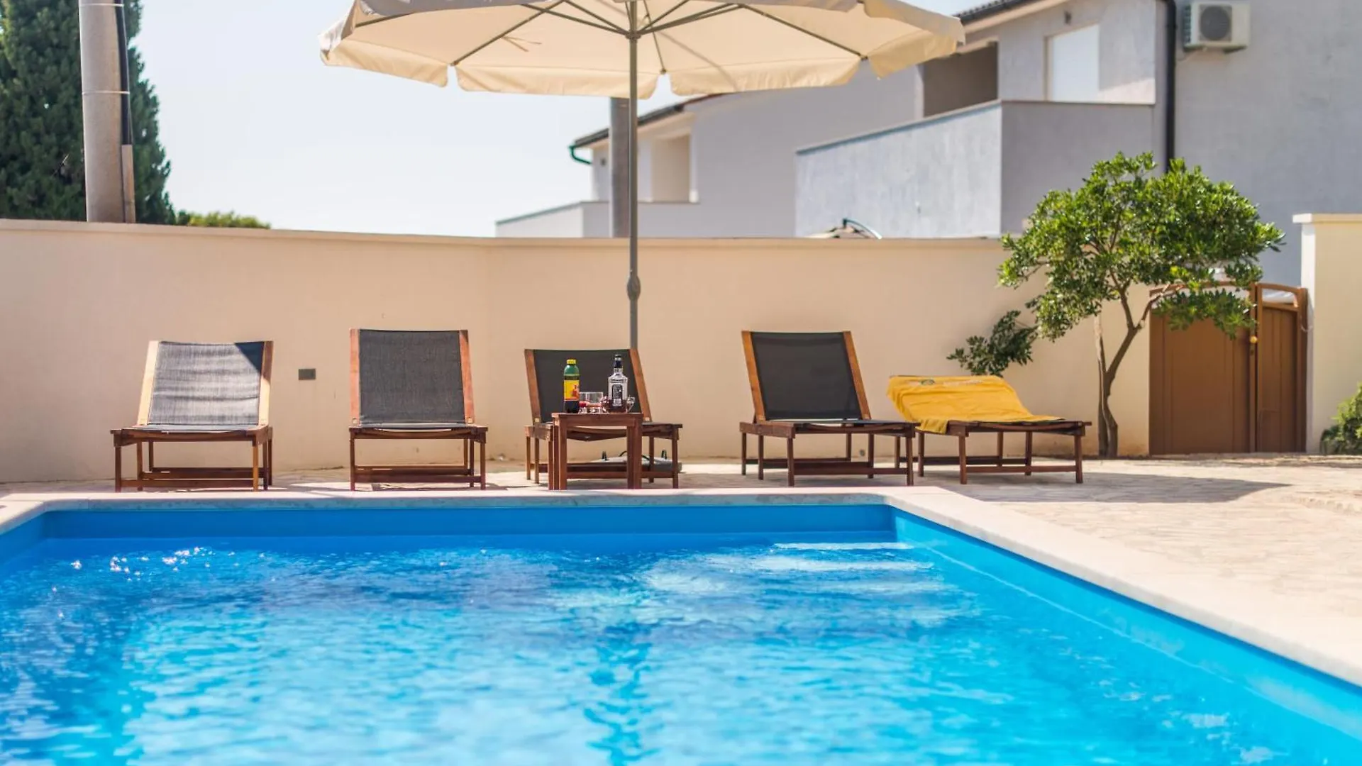 Ferienvilla Mit Pool In Pula Croatia